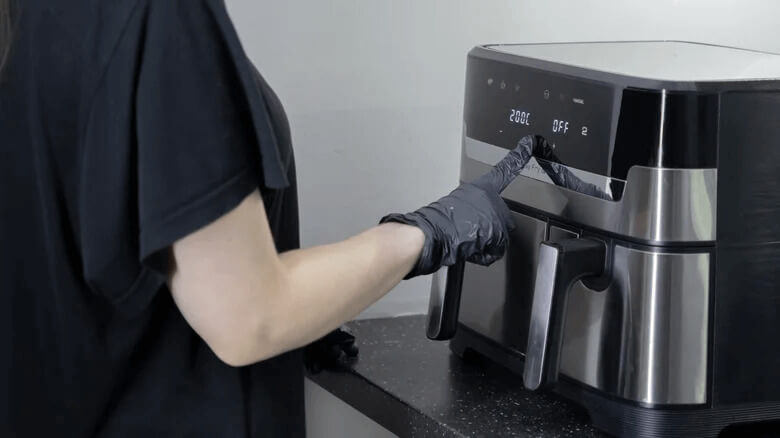 Tại Sao Nồi Chiên Không Dầu Của Bạn Không Lý Tưởng Để Nướng Bánh